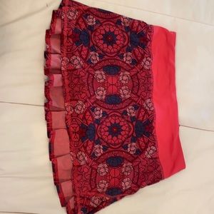 Red lululemon skirt